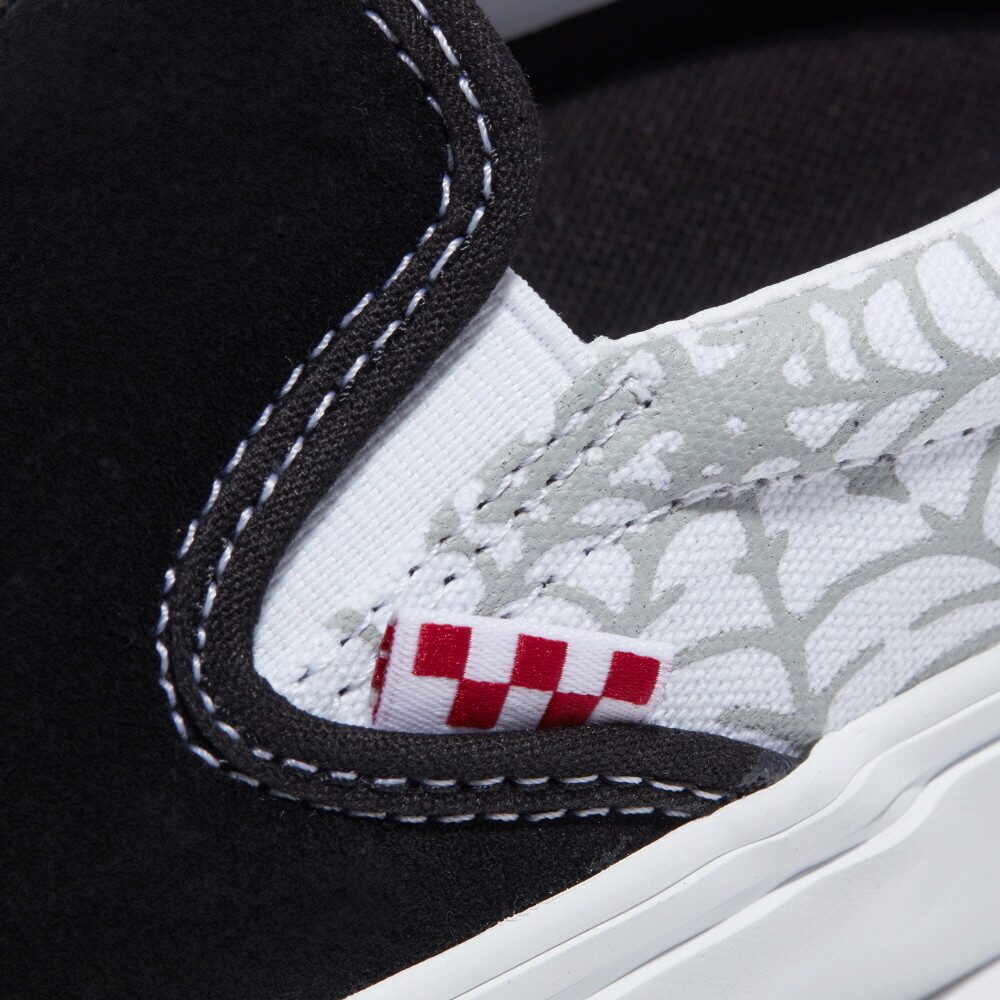 VANS★SKATE SLIP ON★兼用★BLACK WIDOW SPIDER New Vans Skate Slip-On Black Widow Spider Black/White/Red
