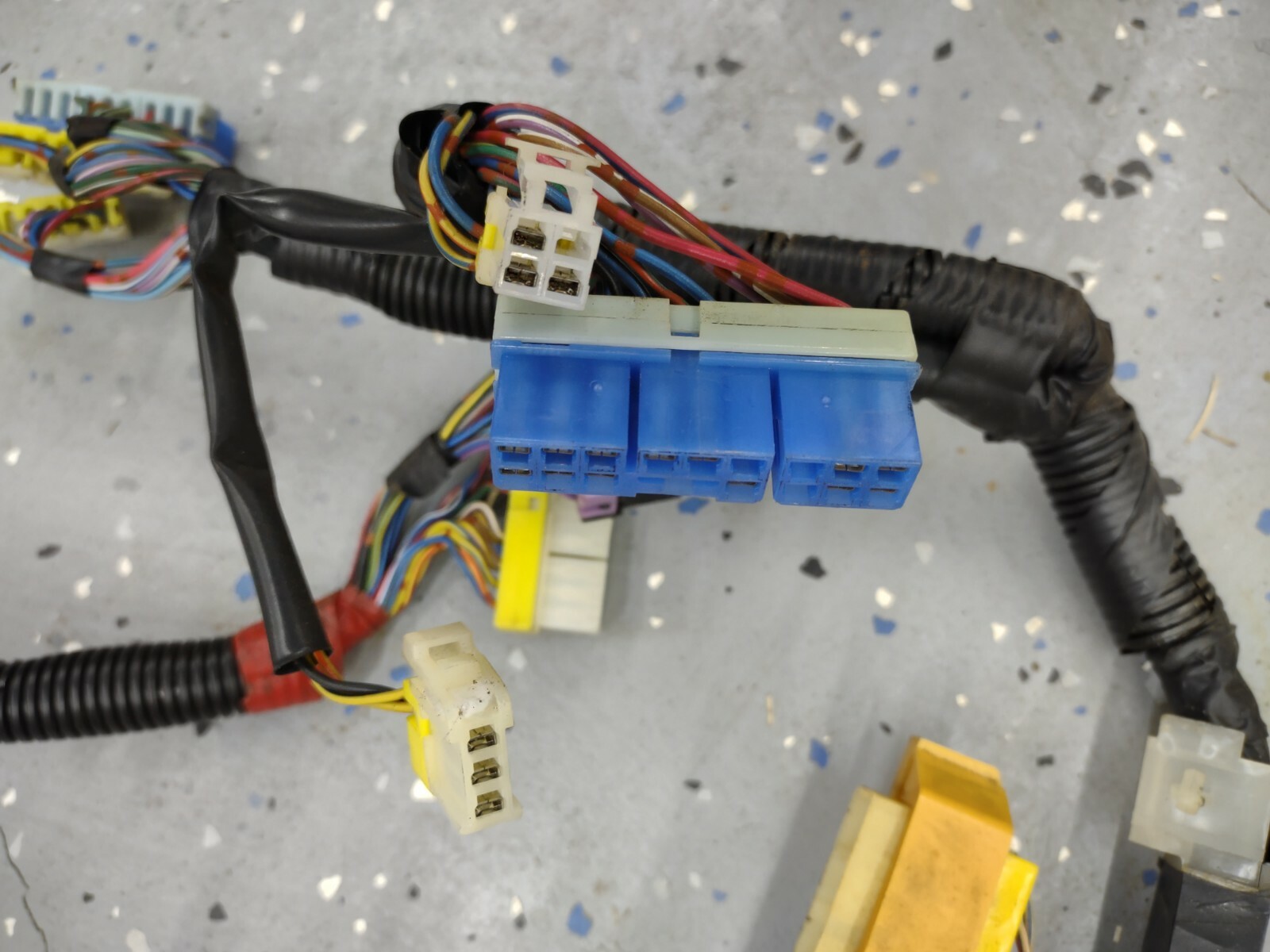 8789 Nissan 300ZX Z31 OEM Digital Dash Wiring Harness 24013 25P06 (84