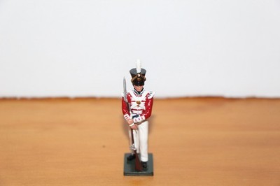 WBritain Redcoates 43024 Private - 2nd (Coldstram) Foot Guards 