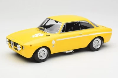 Alfa Romeo GTA 1300 Junior Jaune 1:18 Minichamps | 155120024 - Photo 1/4
