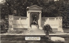PHOTO OF COLONEL DRAKE MONUMENT - TITUSVILLE, PA