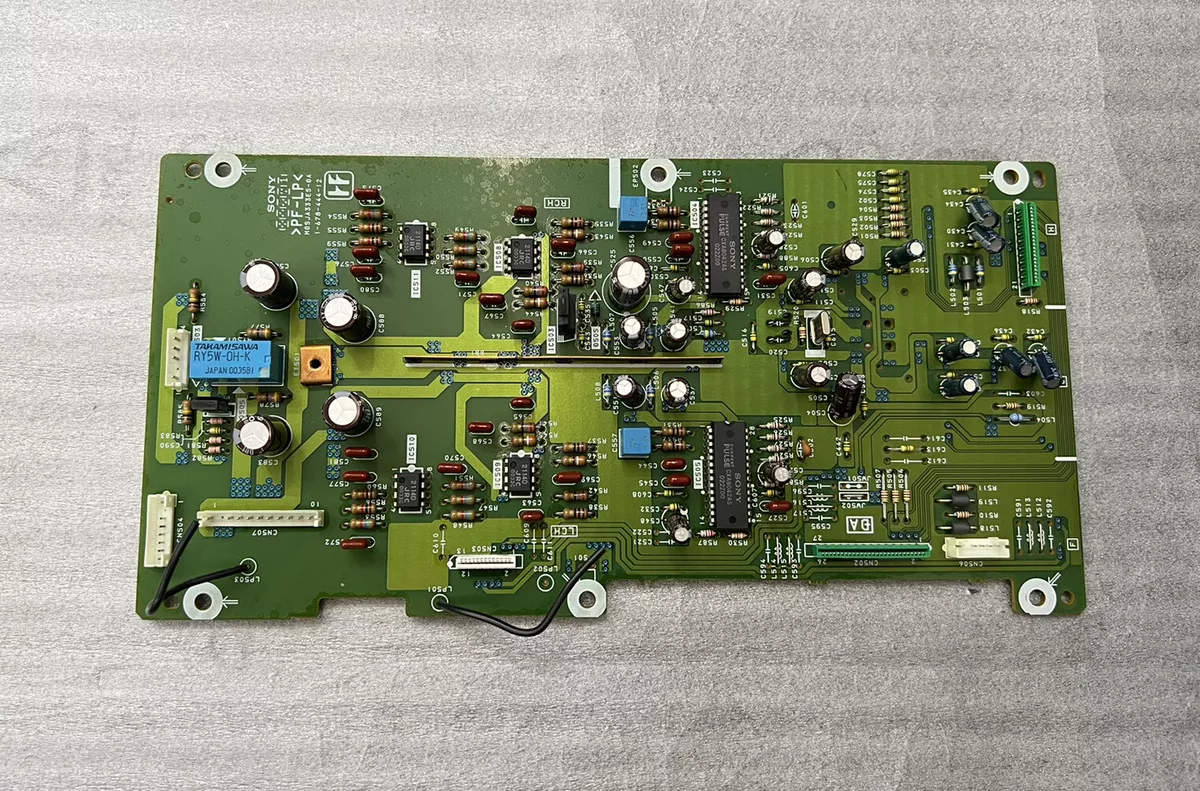 Sony MDS-JA333ES. Digital to analog board