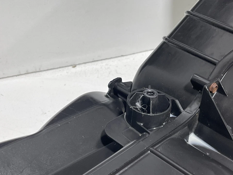 02-06 03 04 05 Jeep TJ Wrangler HVAC Heater Box w A/C 55037603AA OEM CC - Image 4 of 4