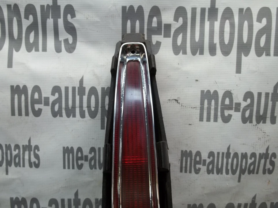 1989-1993 Fleetwood Deville FWD Left Taillight Lamp Housing Bumper Extension - Image 2 of 4