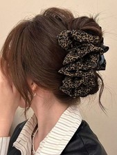 Multicolor Leopard Print Oversized Crinkle Hair Claw Clip One Size