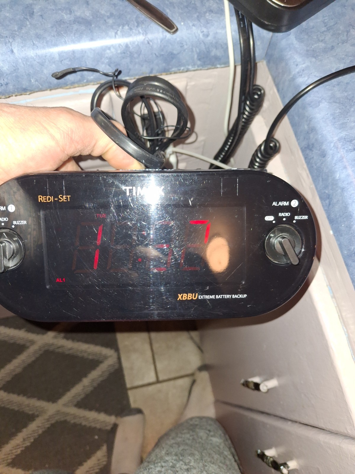Timex T715 XBBU Redi-Set Dual Alarm Time Clock Radio AM/FM Large Display