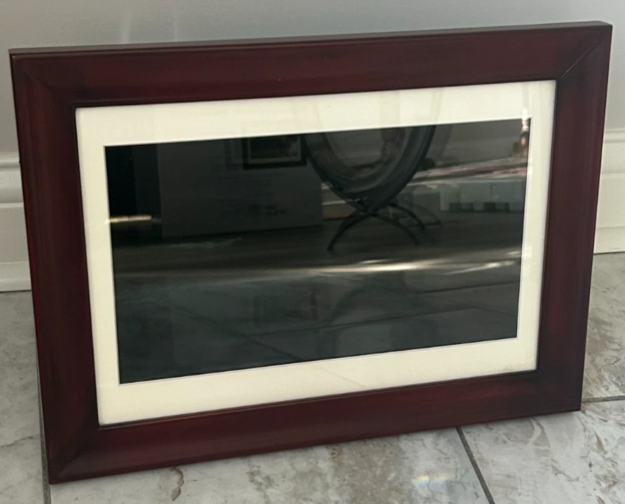 DigiFrame 13.3" Digital Photo Frame Espresso Wood LCD USB HDMI – Tested - Image 4 of 4