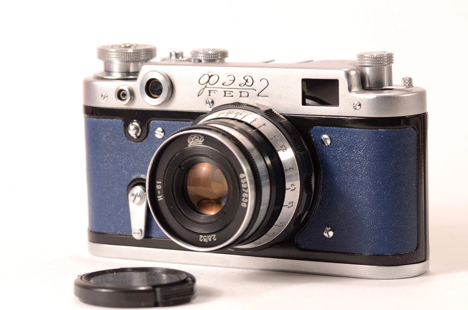 FED 2 Serviced CLA USSR LEICA Film Blue Camera Soviet Industar 61 f2.8/50mm Lens - Image 3 of 4