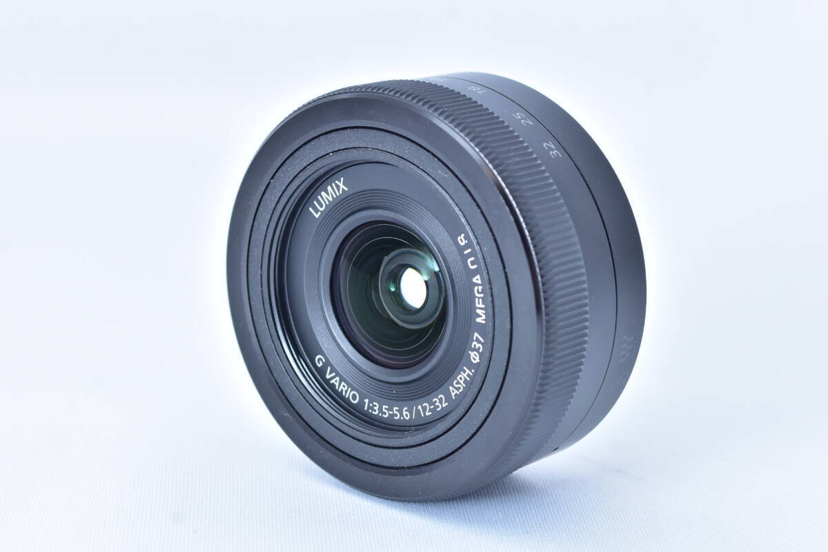 K*a様 ほぼ新品 H-FS12032-K LUMIX G VARIO 12-3 MintPanasonic Panasonic H-FS12032 -K LUMIX G VARIO 12-32mm