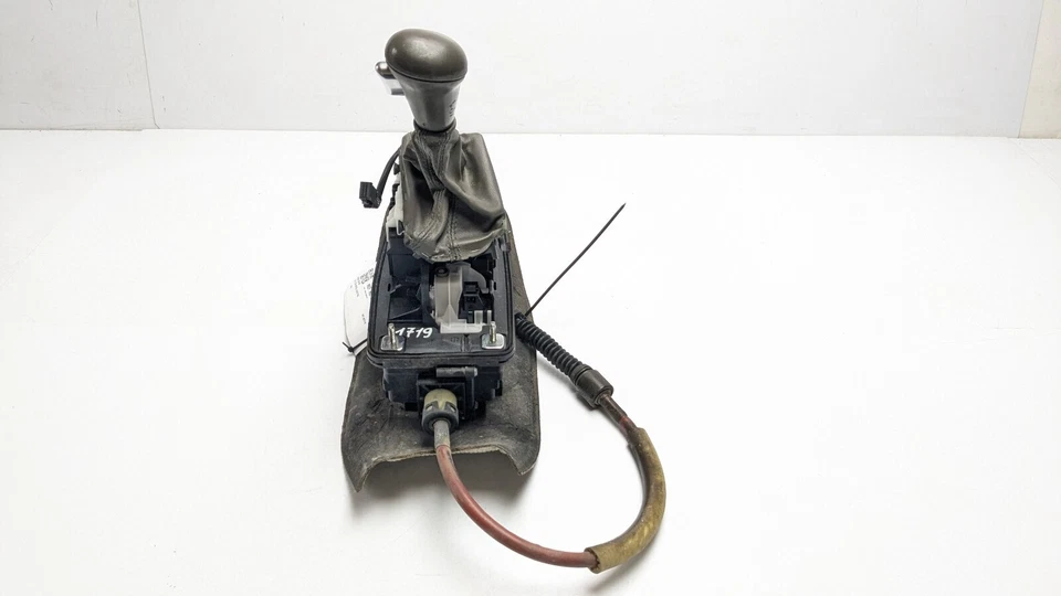 AUDI Q5 MK1 8R PALANCA DE CAMBIOS SELECTOR AUTOMÁTICO 8R2713041B 2009 Foto 2 de 4