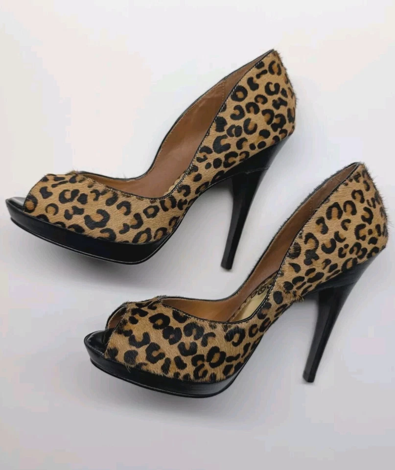 Tacón de cuña de leopardo Naughty Monkey para mujer talla 7,5 Foto 3 de 4