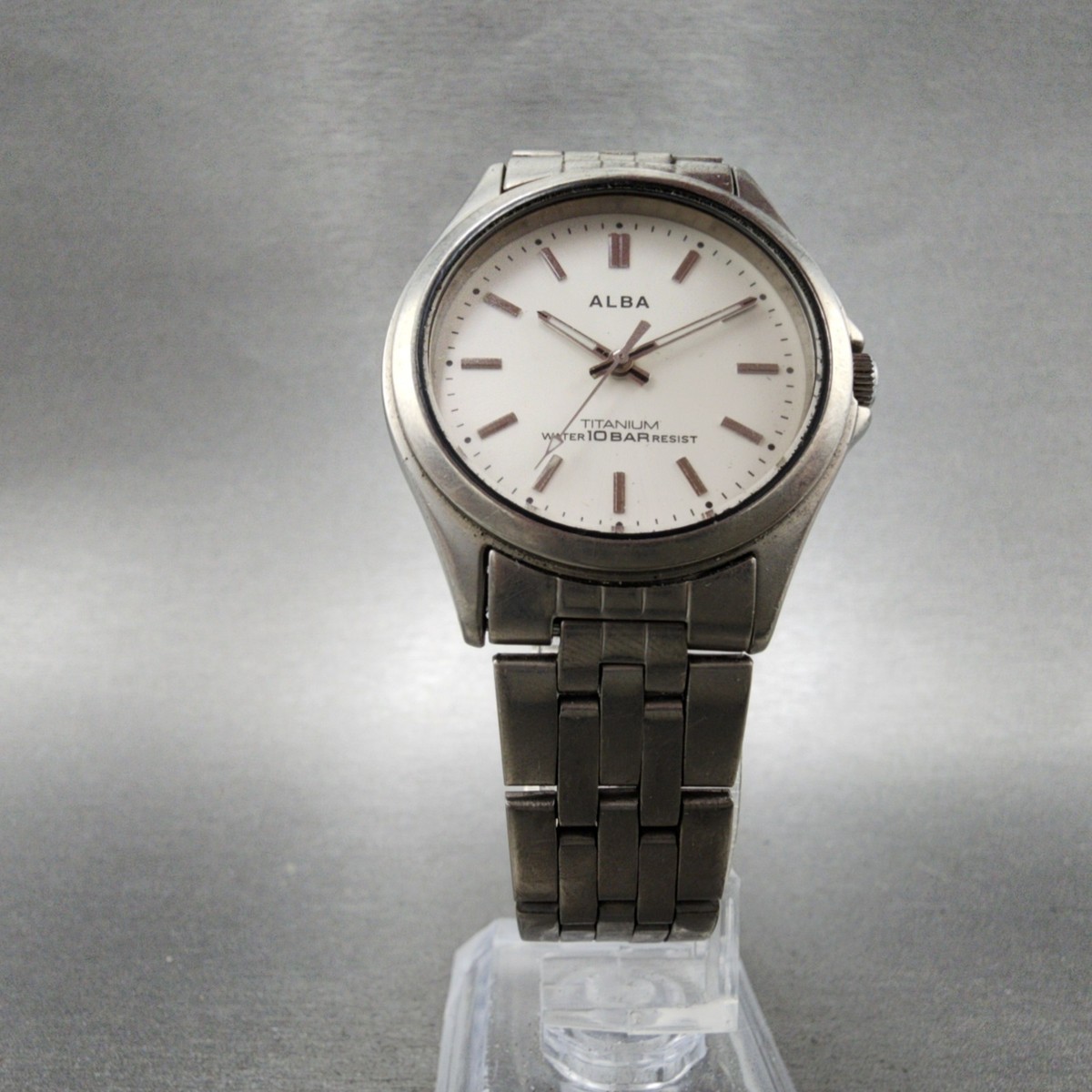 Seiko Alba Watch Men 35mm White Dial Titanium Round V501-0bc0 New 