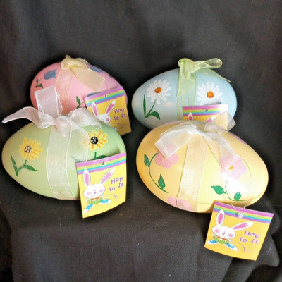 NWT Vintage 2006 Large Hand-painted Easter Egg Plastic Containers Set Of 4 