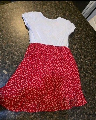 Girls Red And White dress 6-6x small Excellent Pre-owned Condition 
