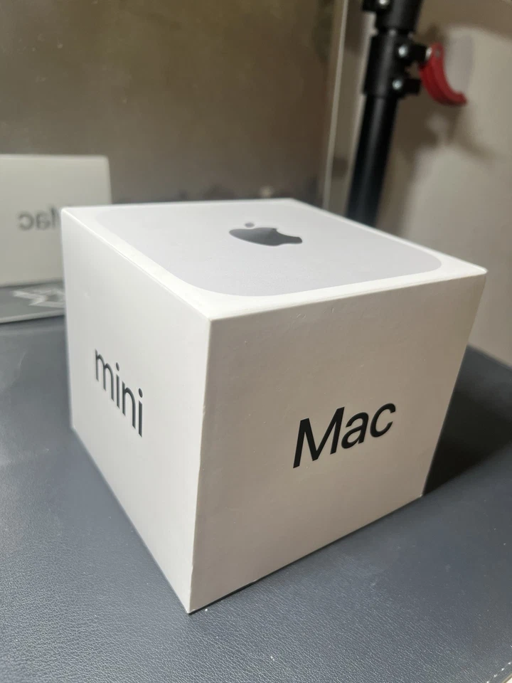 Apple Mac mini M4 GPU 16 GB RAM 256GB SSD - Immagine 3 di 4