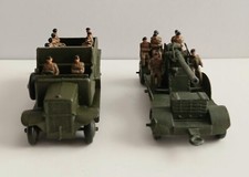 Dinky Toy military 151B 6 wheel truck + 161B AA gun fully manned.