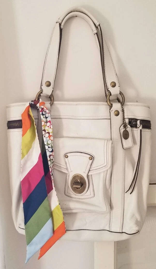 Coach legacy tote sales
