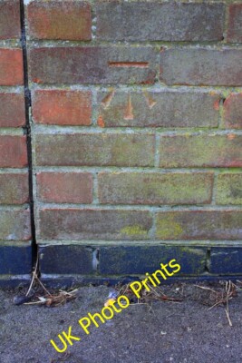 Foto 6x4 Benchmark auf St Paul's Drive Wand Covingham Ordnance Vermessungsschnitt c2015