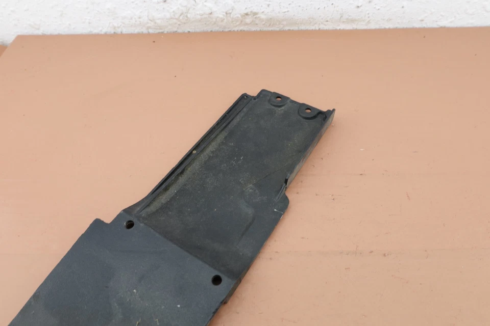 Motosierra McCulloch Pro Mac 610 OEM NUEVA placa inferior Foto 3 de 4