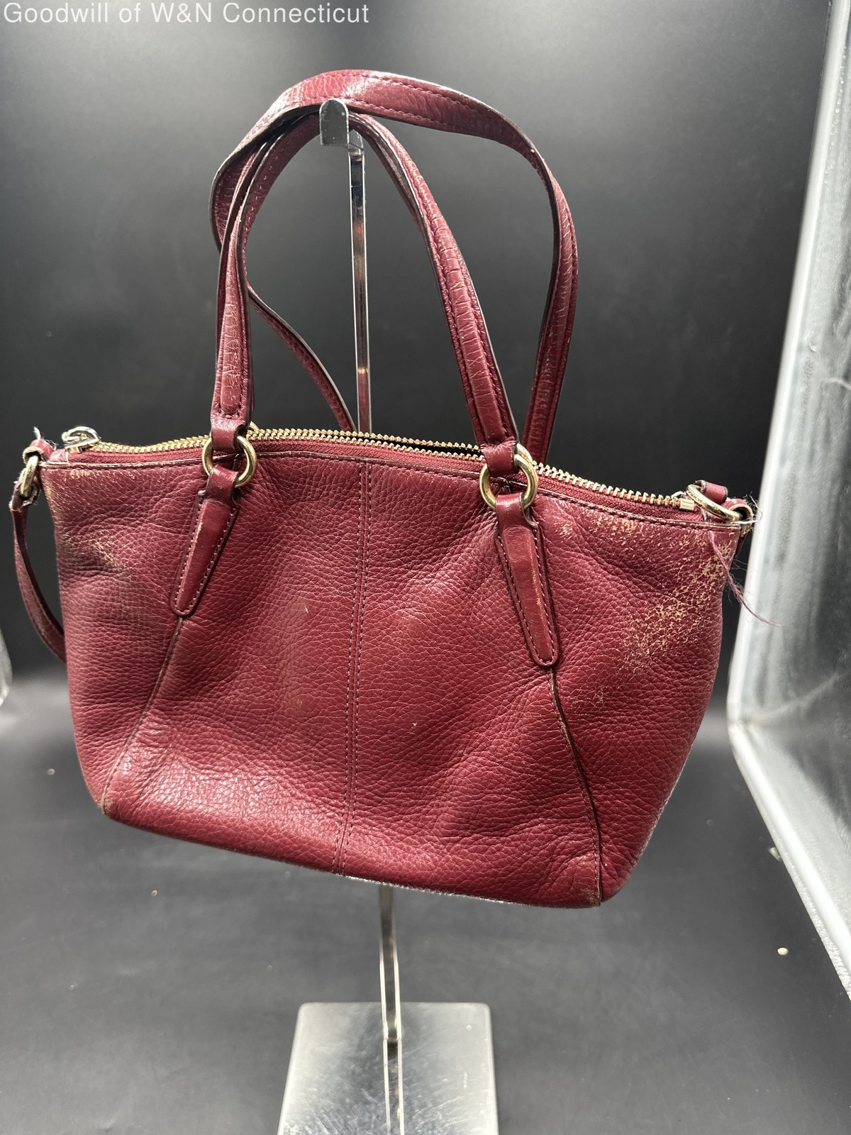 Authenticated Coach Women's Red Basic - image 2