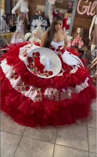 Vestido Charro Quinceañera Mexicano Blanco Rojo 2025 Poncho con Cordones Floral