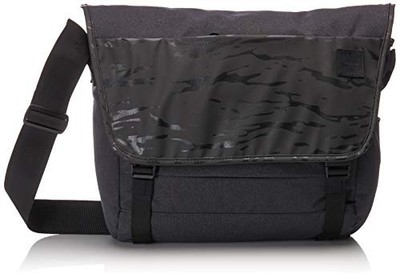 Incase Designs Corp Compass Messenger MacBook Pro /Laptop Bag for 15'' Laptop NEW