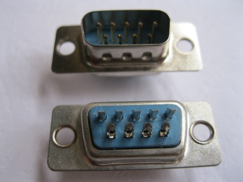 30 Pcs D-Sub 9 pin Male Solder Connector New - Picture 3 of 3
