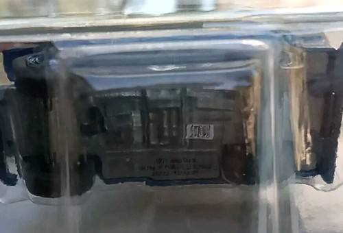 Greenlight 1:64 Battalion 64 Air Force 1971 Jeep DJ-5 - U. S. Air Force Police - Picture 8 of 15