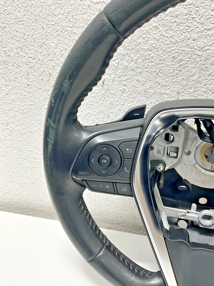 Volante Toyota Camry 2018 cuero negro GS12007270 OEM Foto 3 de 4