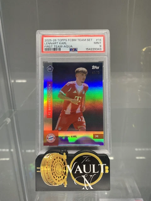 Lennart Karl RC Aqua /75 2025-26 Topps FC Bayern München First Team Set PSA 9