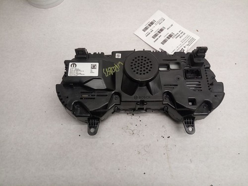 Speedometer Cluster 68615369AA Fits 23-24 Hornet 2970513 - Picture 4 of 13