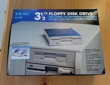 TEAC FD-235 3.5" Floppy Disk Drive 1.44MB High Density Used Probably