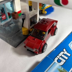 LEGO City 60132 Service Station Octan Complete No Box Manuals Only