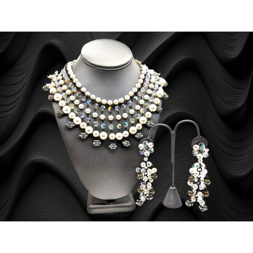 Alice Caviness Jewelry Set Caviness Pearl Crystal Rhinestone Bead Black Metal