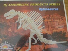 JURASSIC PARK Spinosaurus Dinosaur Skeleton Wooden 3D Model Puzzle Toy Kit - NIP