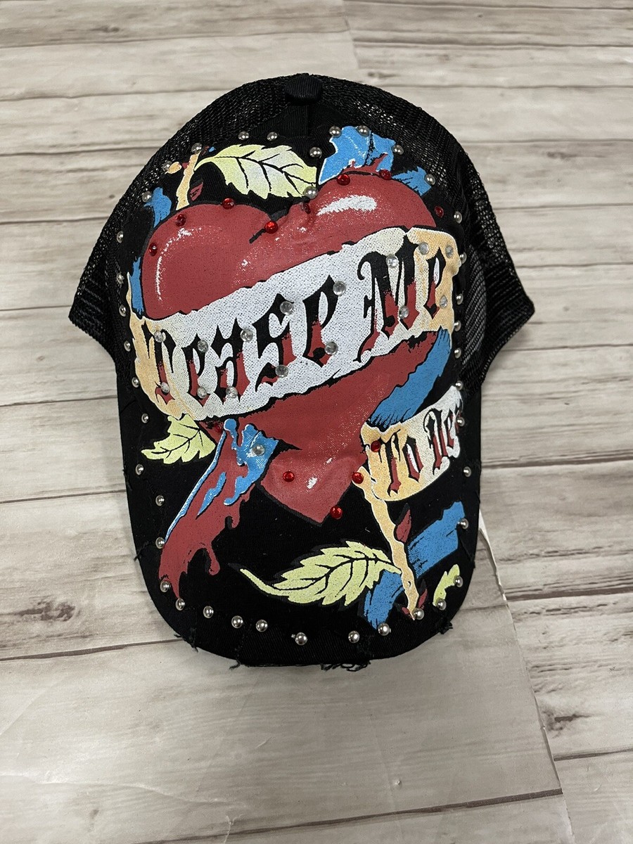 Bulzeye Hat Mens Beaded Cap Tease Me Print Heart Embroidered  display picture 1