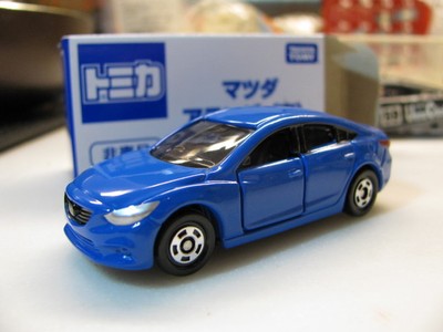 tomica mazda 6