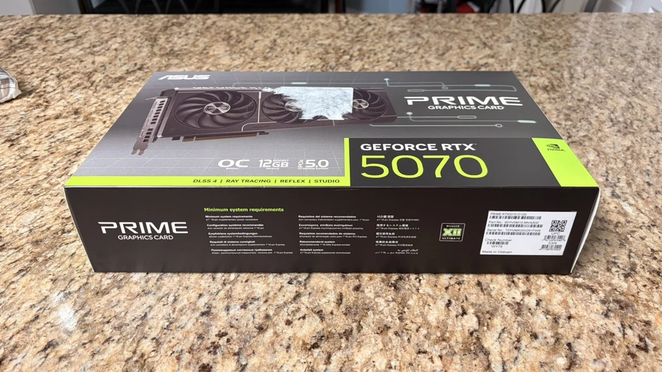 Caja abierta - Tarjeta de gráficos ASUS Prime NVIDIA GeForce RTX 5070 OC 12GB GDDR7 Foto 2 de 4