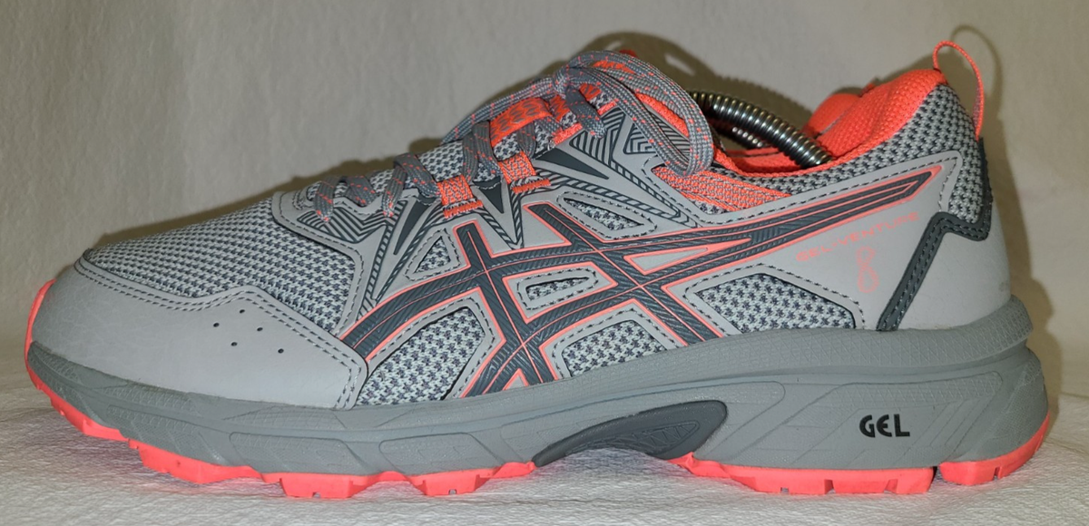 Womens ASICS Gel Venture 8 Running Shoes Size: 10 Color: Light