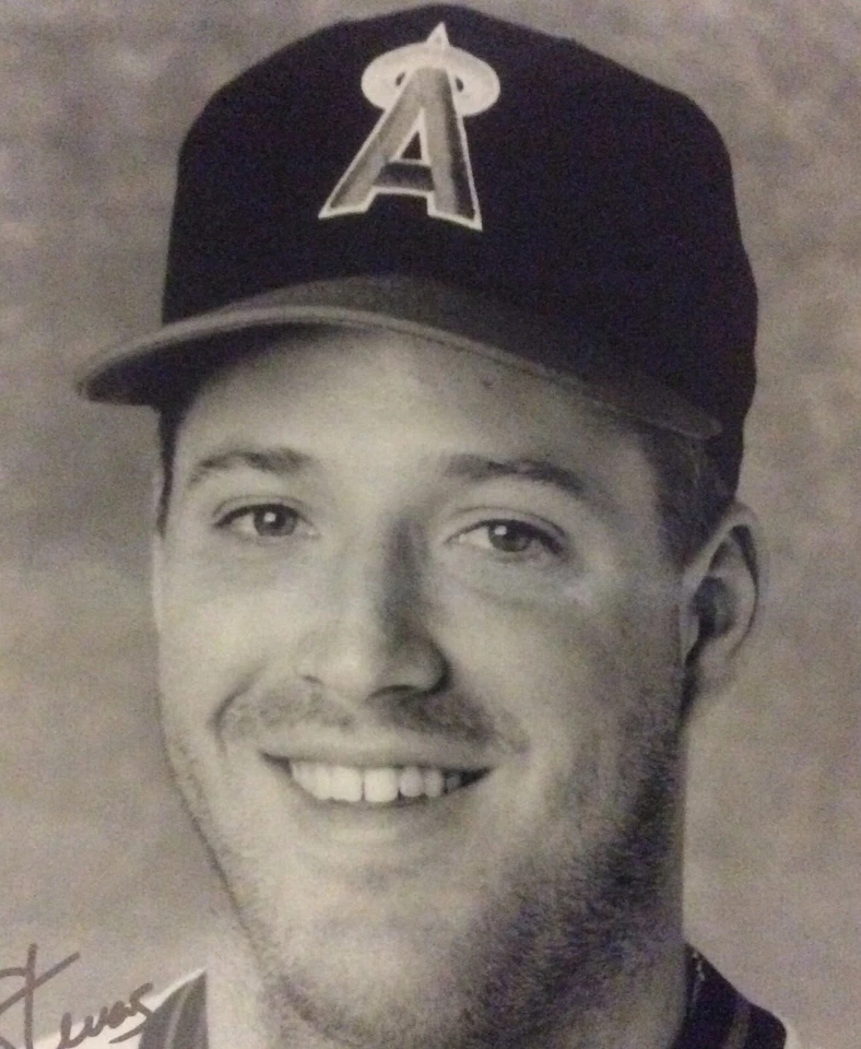 Fotografía autógrafa de Lee Stevens California Angels 8x10 promoción del equipo Foto 4 de 4