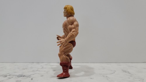 Masters of the Universe He-Man Action Figure Original Vintage MOTU - Picture 4 of 5