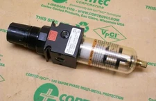 NEW VERSA-MATIC 020.V103.000 FILTER REGULATOR 1/4" 150 PSI