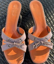 Vintage Cole Haan Womens Leather Slide Kitten Heel Strappy Mules Lilac Sz 7.5