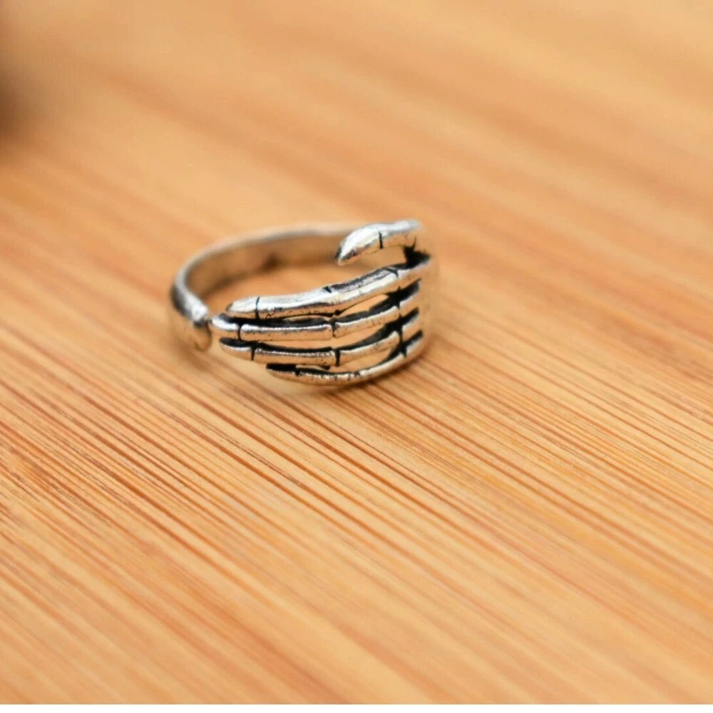 women’s jewelry