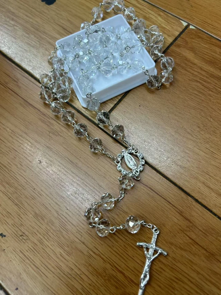 12件天主教瓜达卢佩白色透明水晶祈祷银十字架宗教念珠 — 第 2/2 张图片