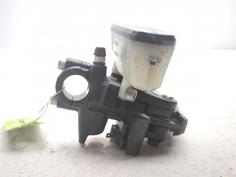 08 09 Cilindro maestro embrague Kawasaki Concours ZG1400 Foto 4 de 4