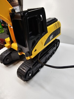 CAT RC　キャタピラーラジコン 1:64 Scale Radio Control Cat Mini RC Assortment (1pcs each of