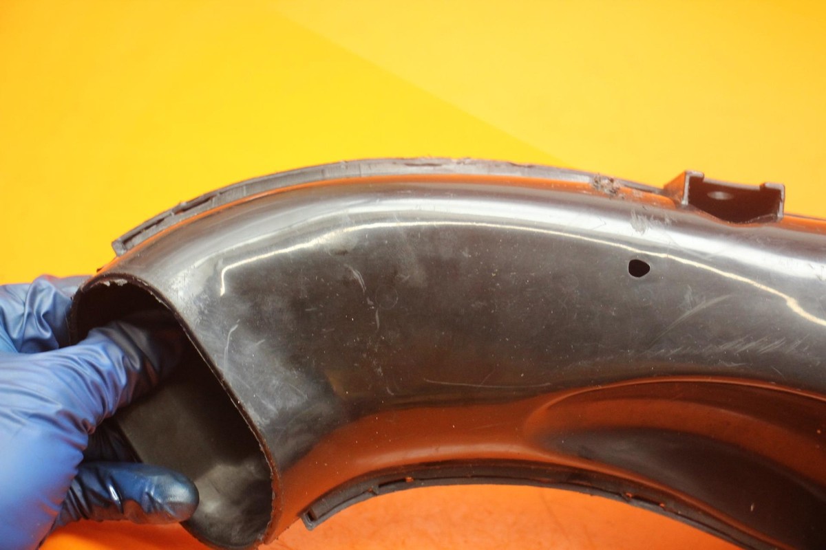 2003 2004 SUZUKI GSXR1000 OEM RIGHT LEFT AIR INTAKE DUCTS