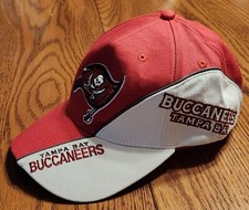 Vintage Tampa Bay Buccaneers NFL Football Hat Red and White Strapback Cap