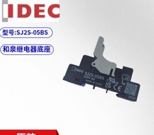 10 PCS/LOT   IDEC SJ2S-05BS 8-pin relay base